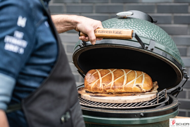 product-photo-16-webversion-beef-wellington-biggreenegg-2019m10-10